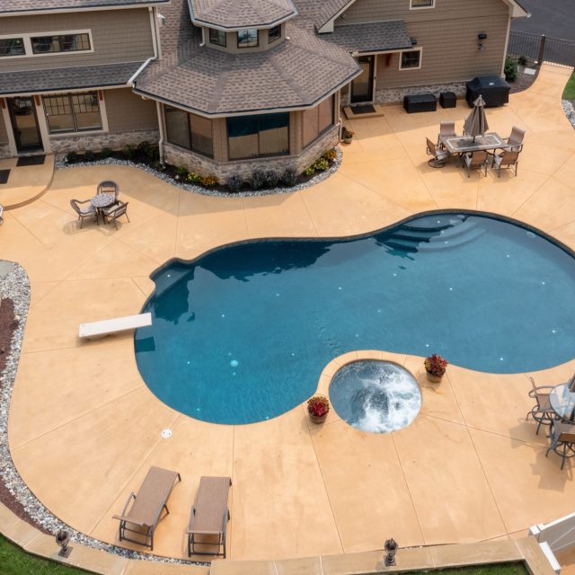 Arrow Master Pools