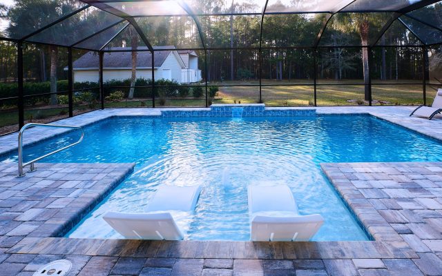 Top Swimming Pool Trends for 2026