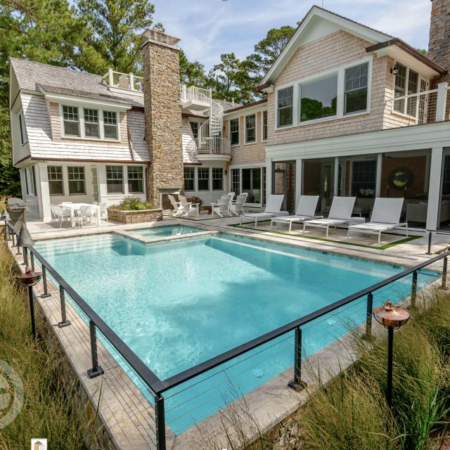 Residential Pools & Spas Gallery