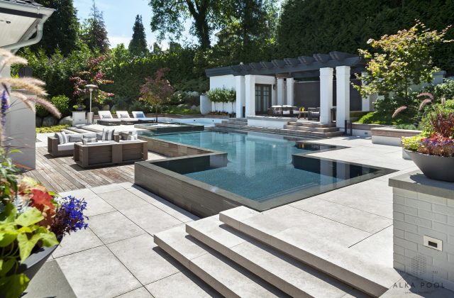 Geometric pool - Master Pools Guild