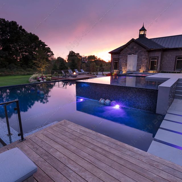 Geometric swimming pool - Master Pools Guild