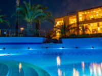 Swimming pool of luxury hotel - Master Pools Guild