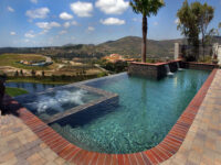 dissapearing-edge-with-brick-coping