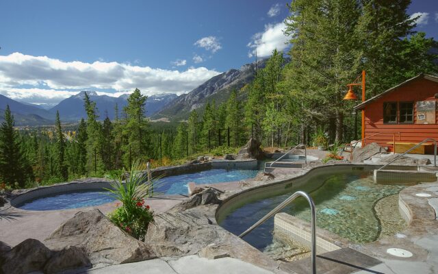 Master Pools By Dominion Pools Canada, Inc., Alberta, Canada