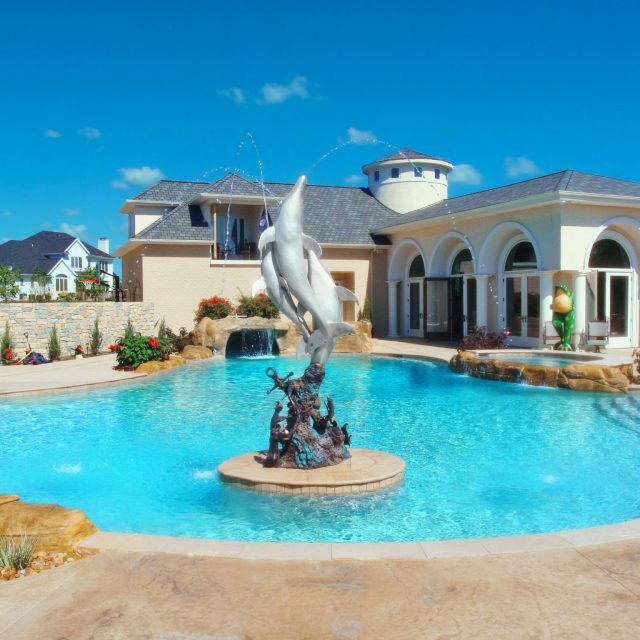 Freeform swimming pool - Master Pools Guild