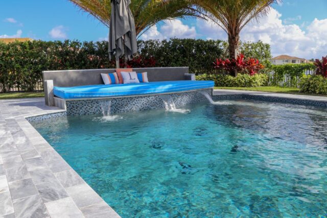 Pool with water feature - Master Pools Guild