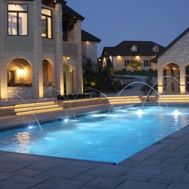 Geometric pool - Vaughan Pools - Master Pools Guild